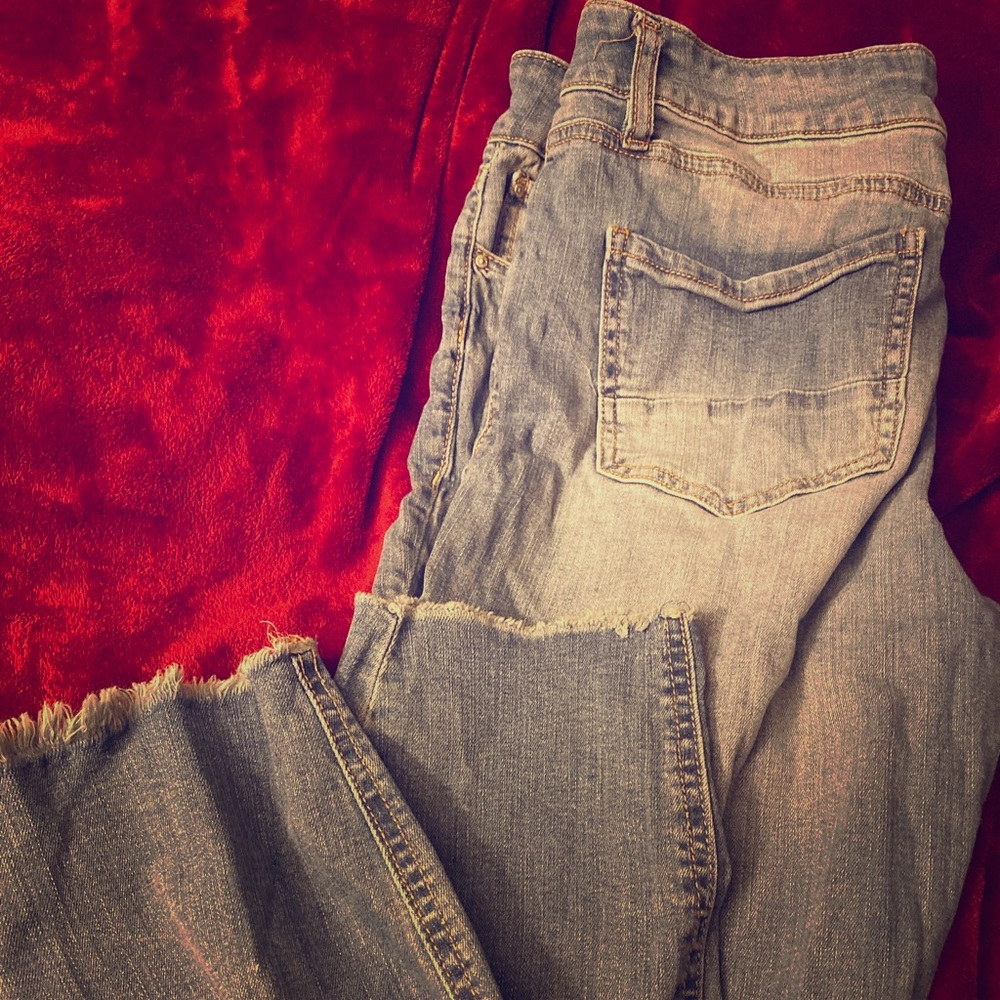 Ripped boyfriend jeans